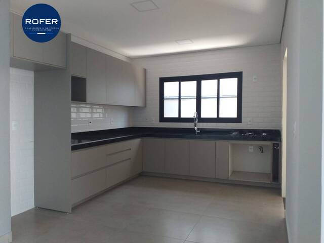 Casa para Venda em Valinhos - 4