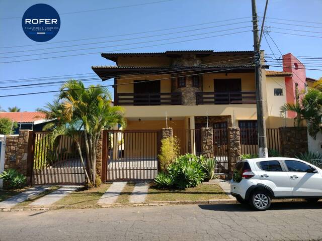 #473 - Casa para Venda em Valinhos - SP