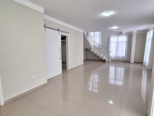 Casa para Venda em Valinhos - 4