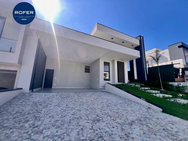 #567 - Casa para Venda em Valinhos - SP - 2