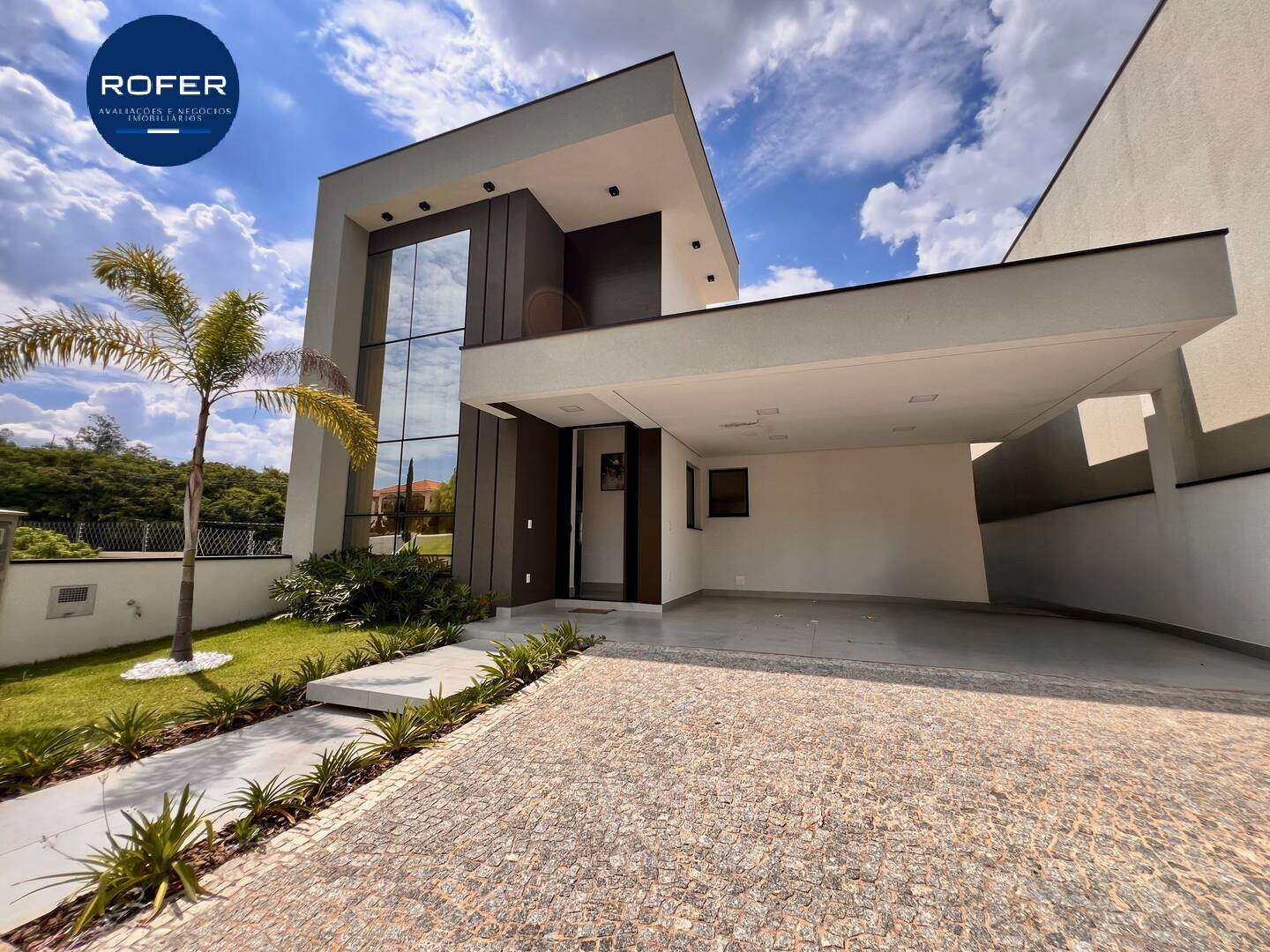 Casa, 3 quartos, 175 m² - Foto 1